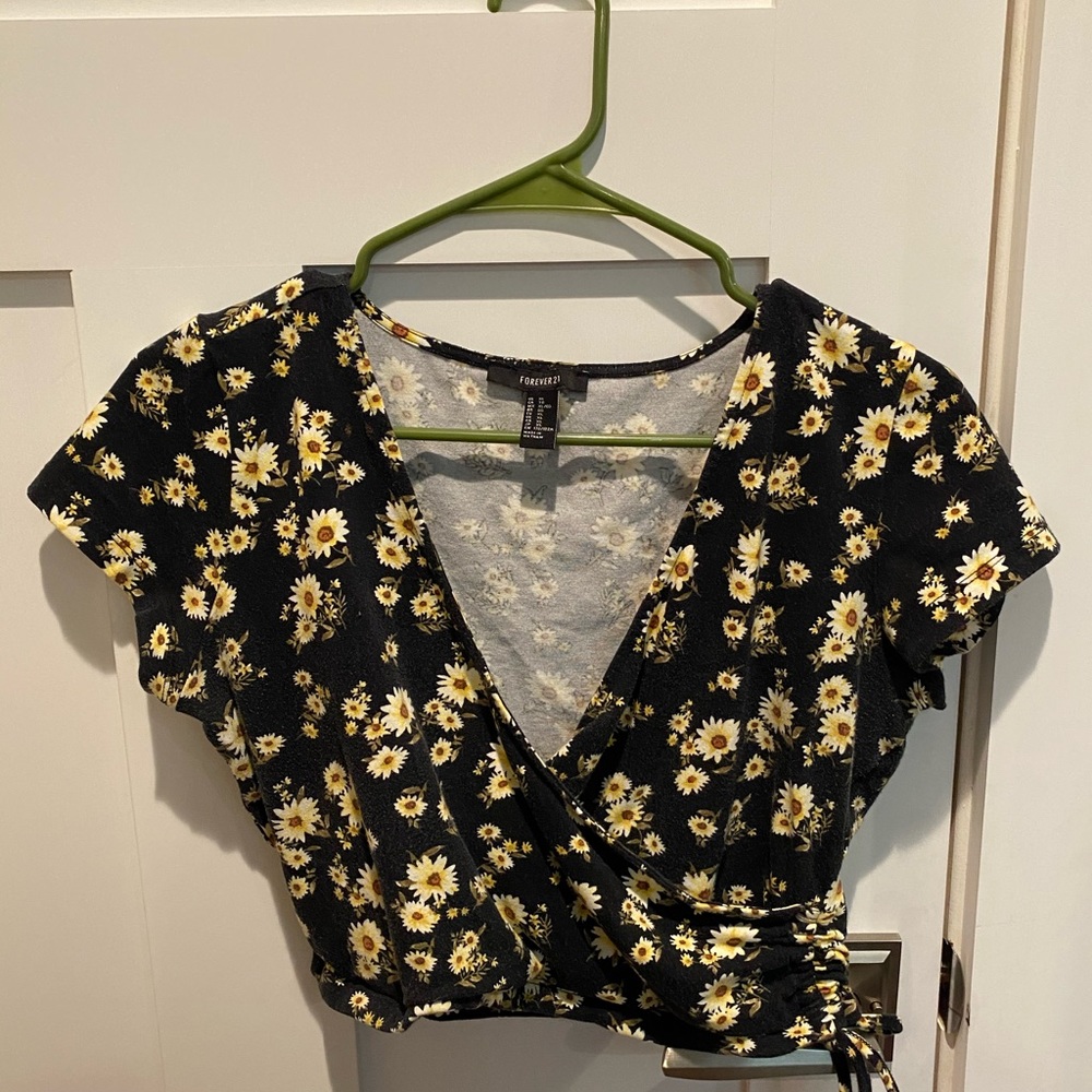 Cropped Wrap Top